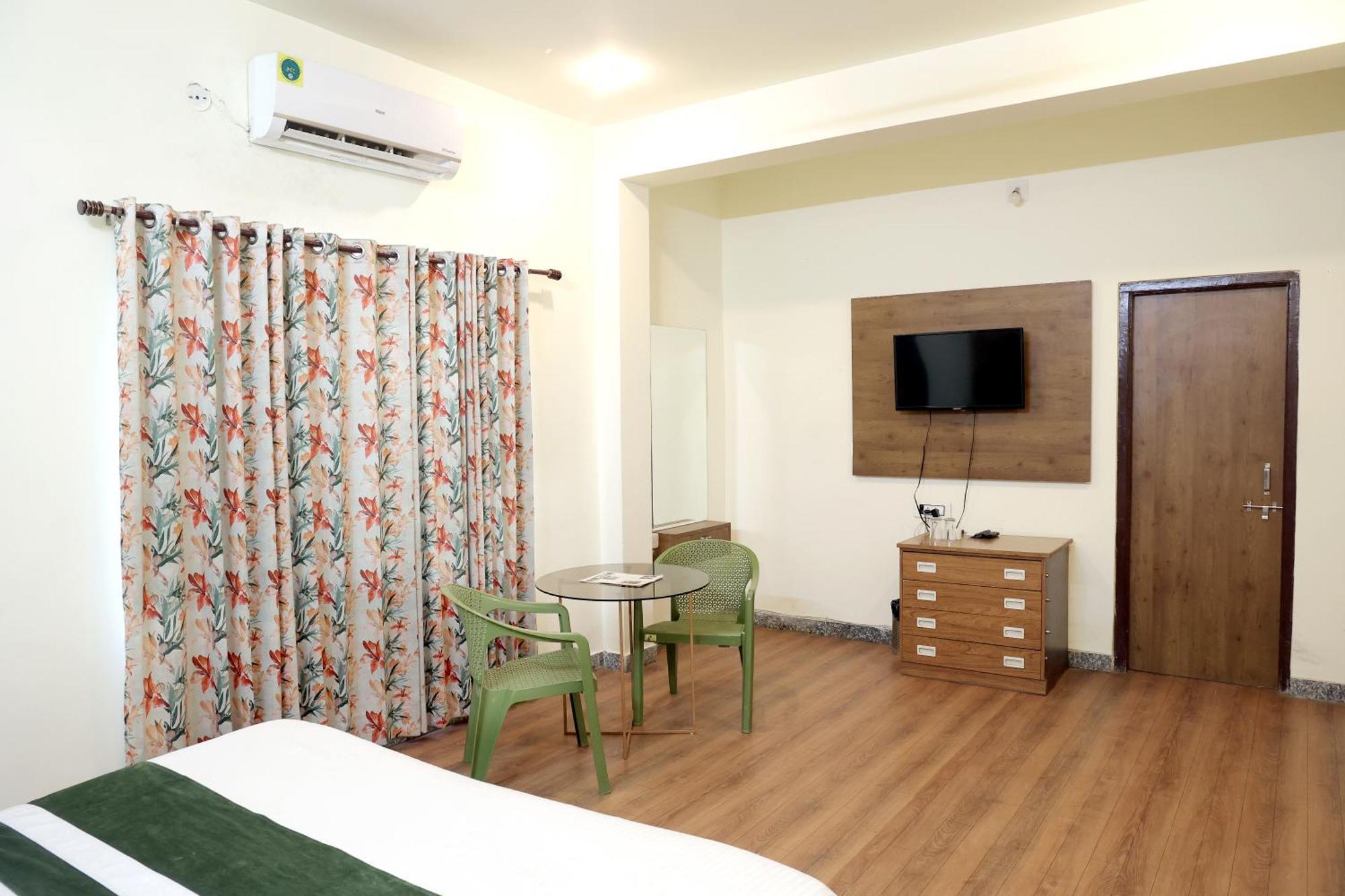Hotel Tree Of Heaven Udajpur Exteriér fotografie